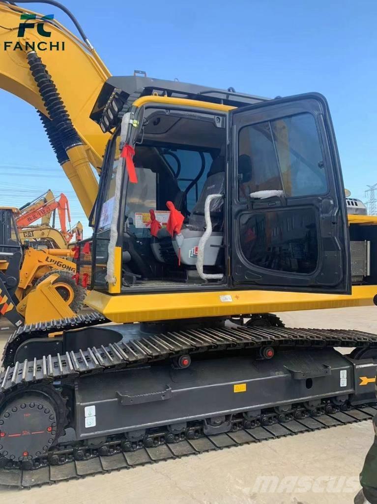 Komatsu PC 210 Minibagger < 7t