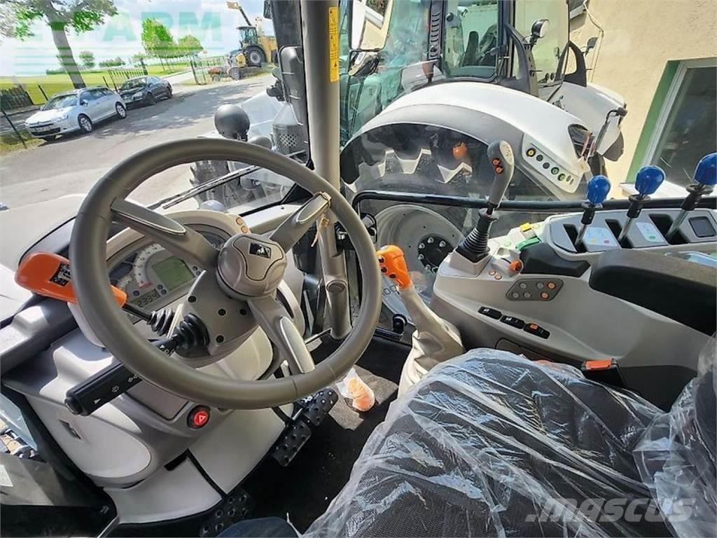 Deutz-Fahr 6125 Traktoren