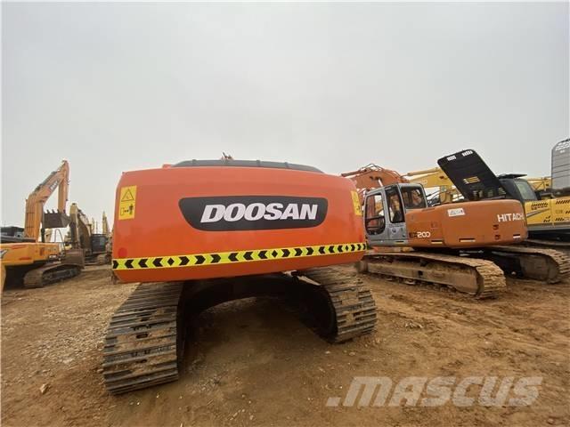 Doosan DH220LC-7 Raupenbagger