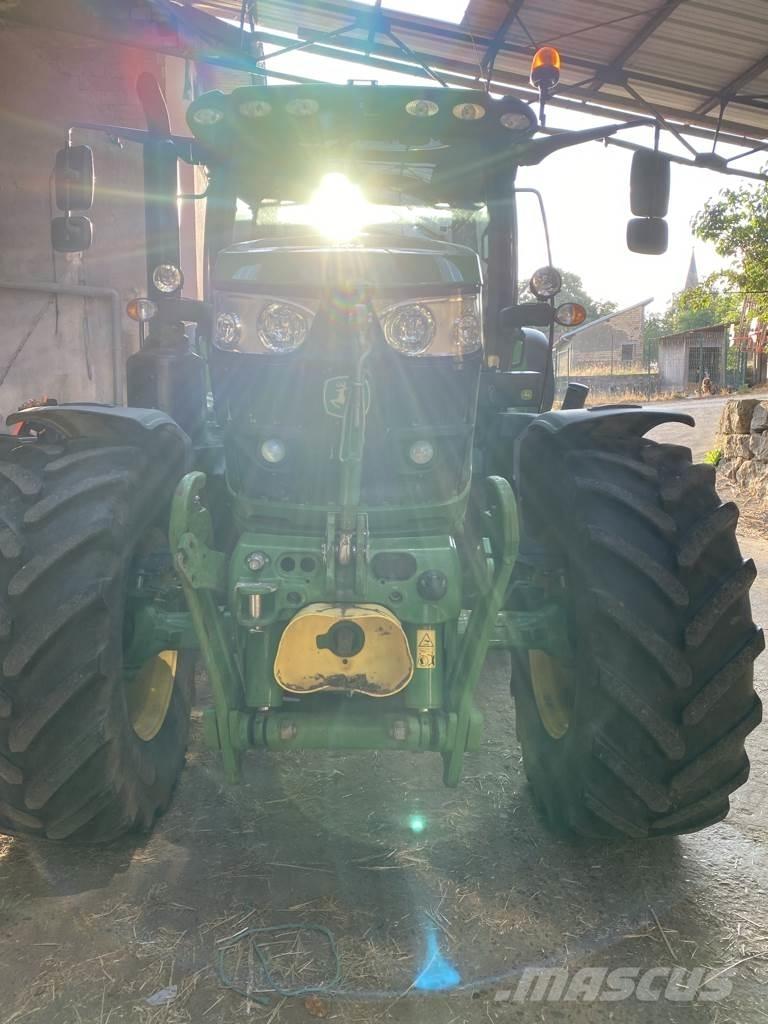 John Deere 6155R Traktoren