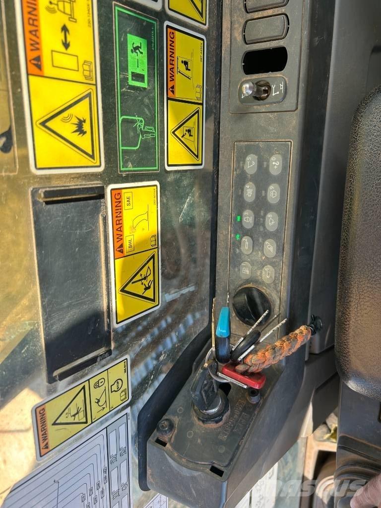 CAT 323 F L Raupenbagger