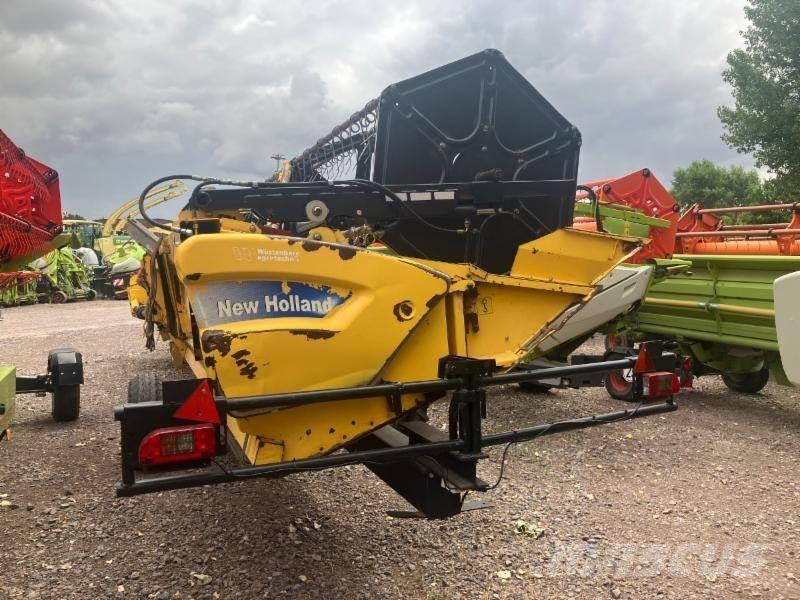 New Holland CR 980 Mähdrescher