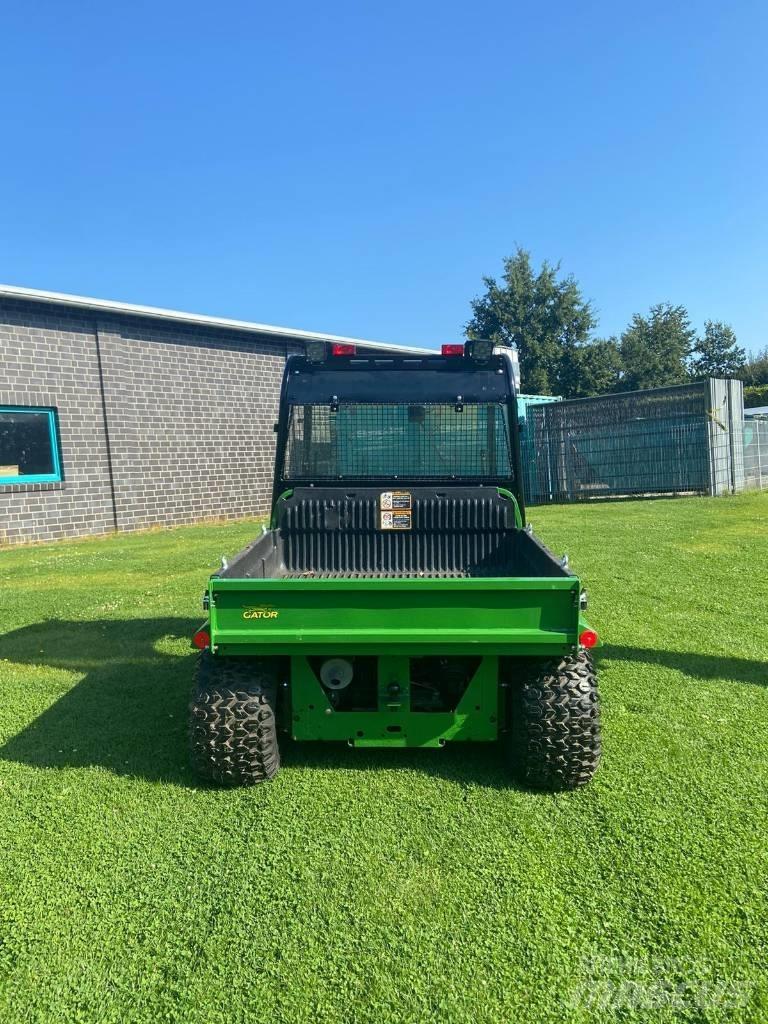 John Deere TH 6x4 ATV/Quad