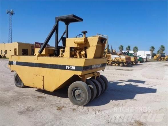 CAT PS-130 Gummiradwalzen