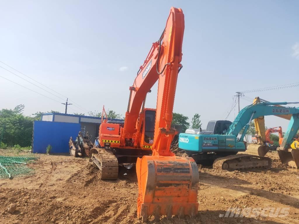 Doosan DH220LC-7 Raupenbagger