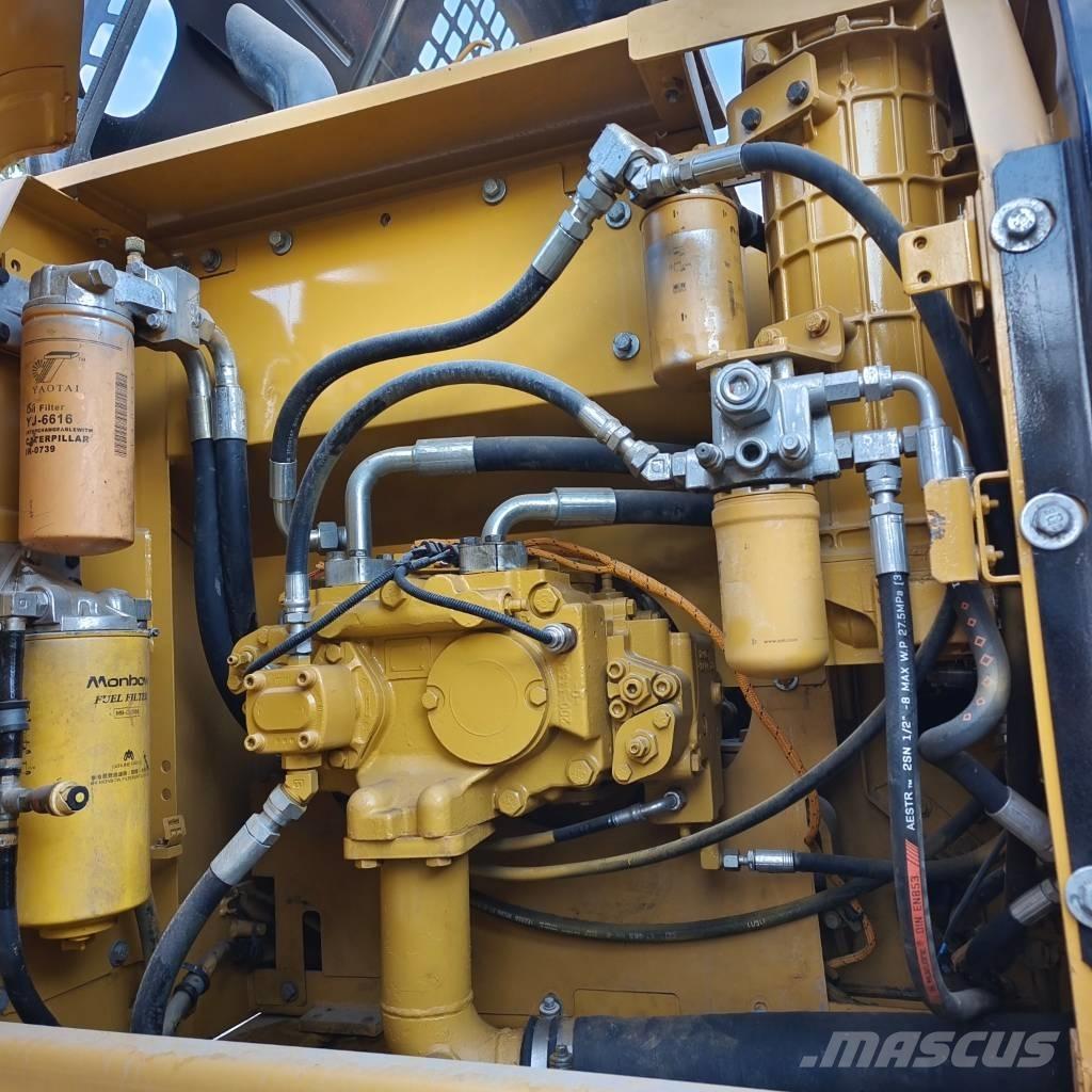 CAT 320 D Raupenbagger