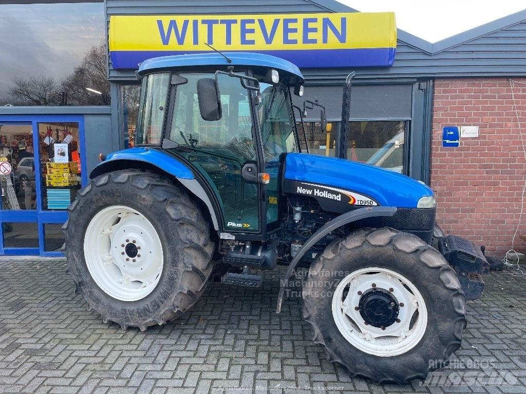 New Holland TD 95 D Traktoren