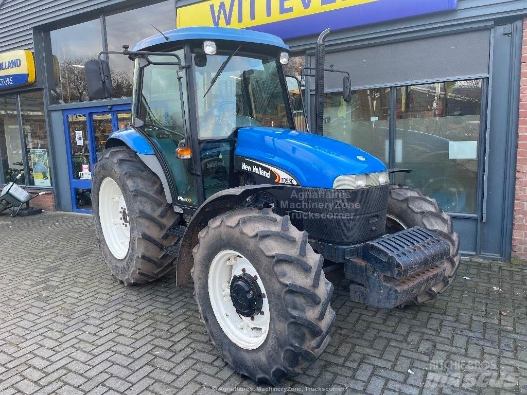 New Holland TD 95 D Traktoren