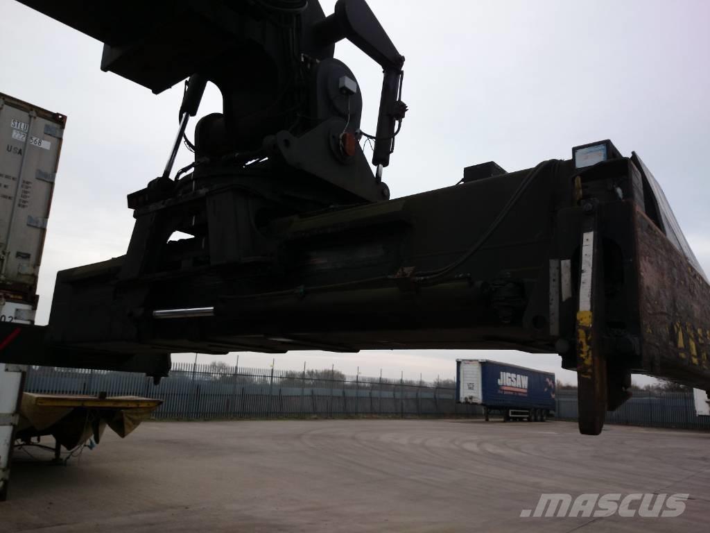 Fantuzzi CS 45 KM Reach-Stacker