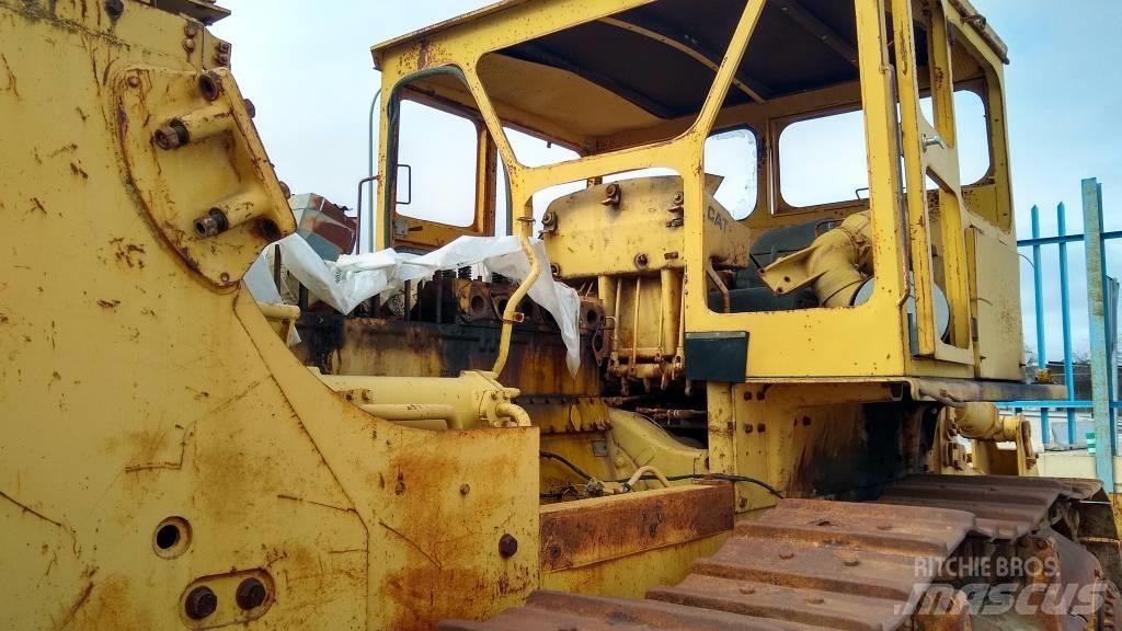 CAT D8K  (POR PIEZAS) Bulldozer