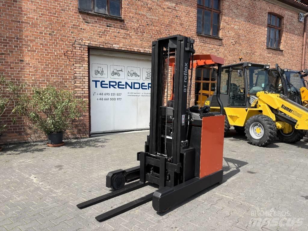 Toyota RRE 140 Schubmaststapler