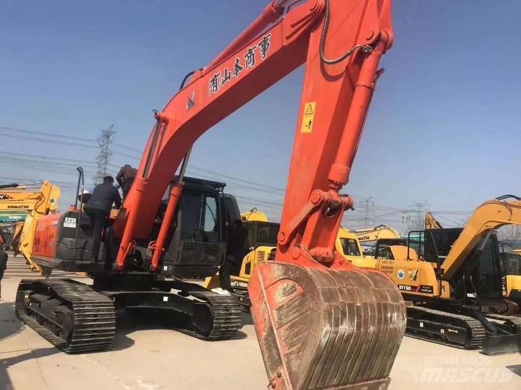 Hitachi 240-3 Raupenbagger