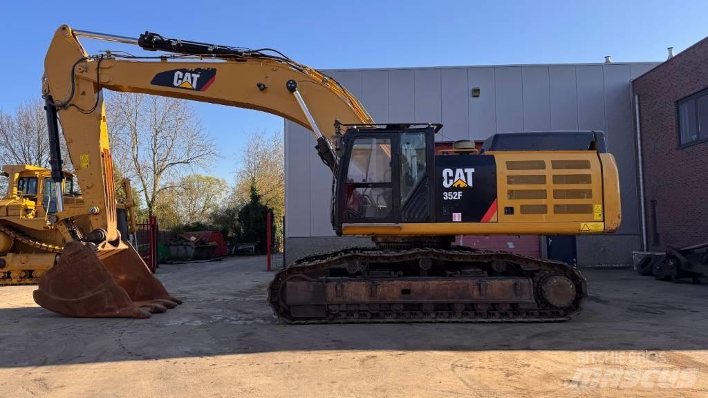 CAT 352 F Raupenbagger