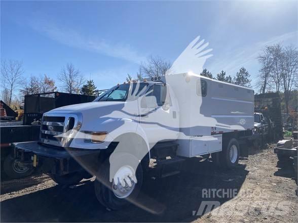 Ford F750 Sonstige Baumaschinen