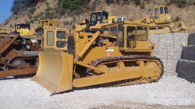 CAT D9G Bulldozer