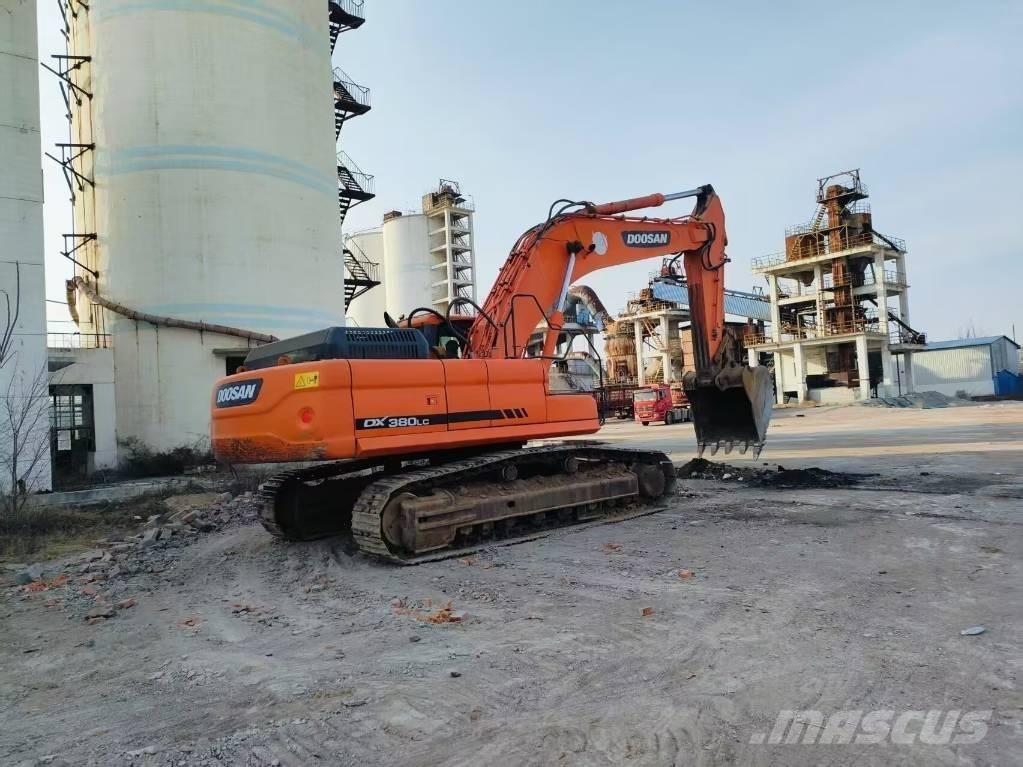 Doosan DX 380 LC Raupenbagger