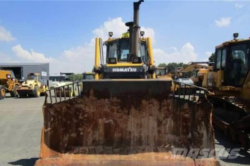 Komatsu D65 EX-16 Bulldozer