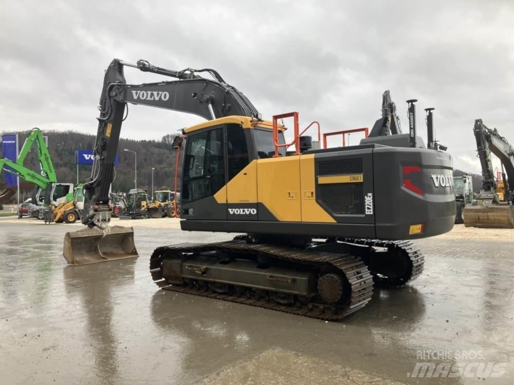 Volvo EC220EN Raupenbagger