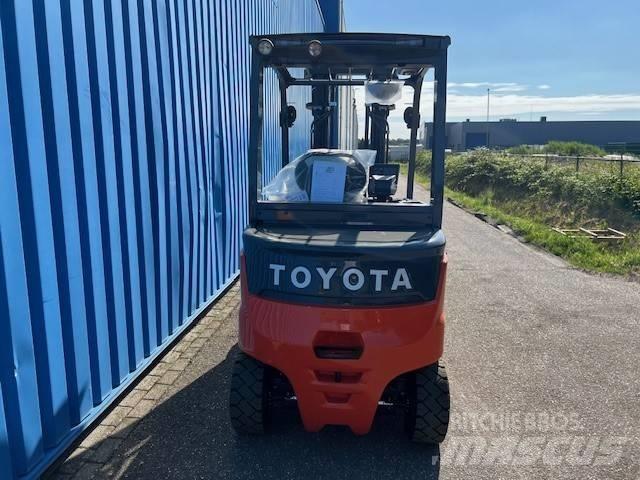 Toyota Traigo 80 Elektro Stapler