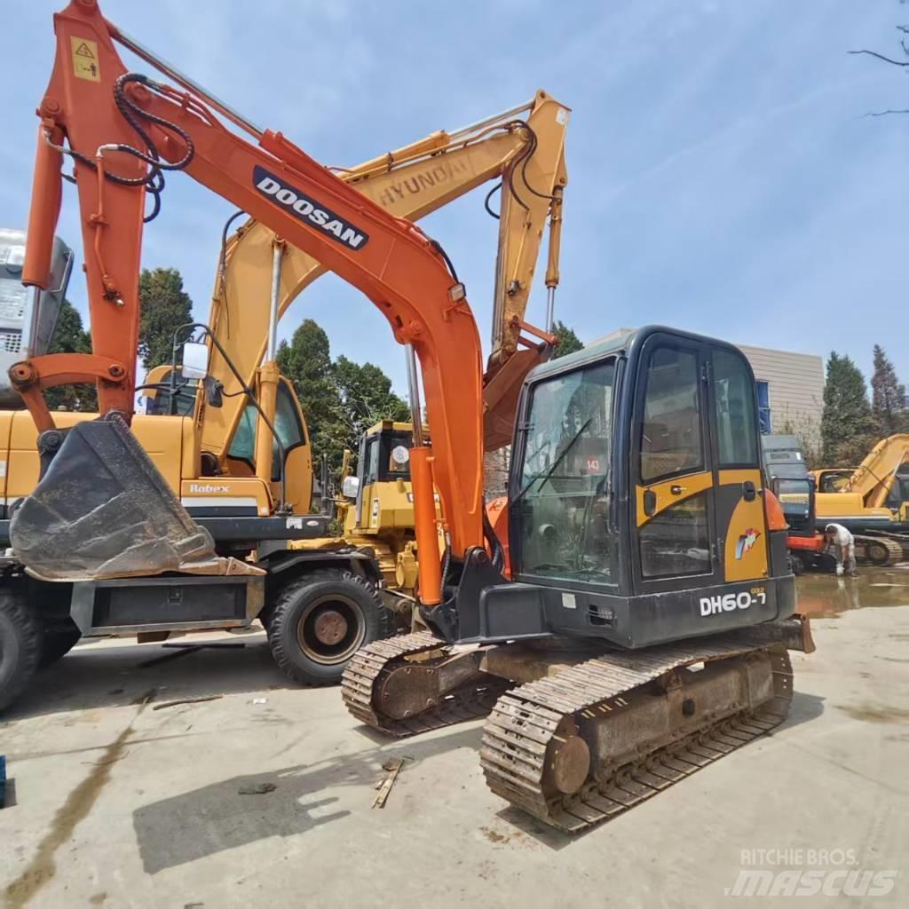 Doosan DH 60 Minibagger < 7t