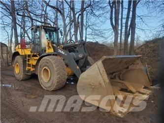 John Deere 744 K Radlader