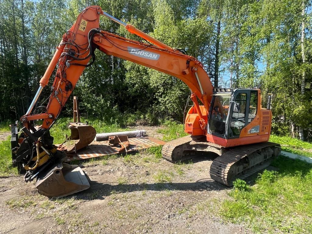 Doosan 235 LCR Raupenbagger
