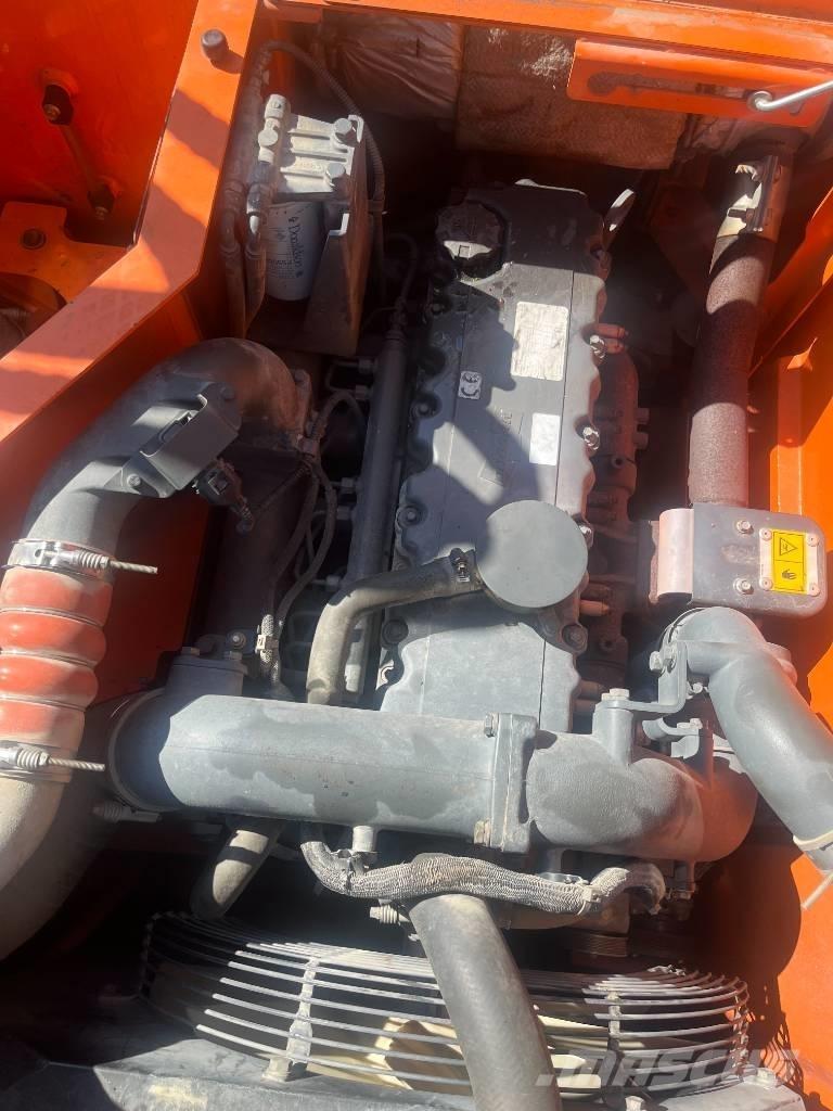 Doosan 235 LCR Raupenbagger