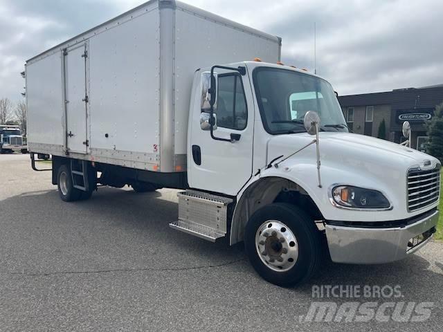 Freightliner M2106 Kastenaufbau