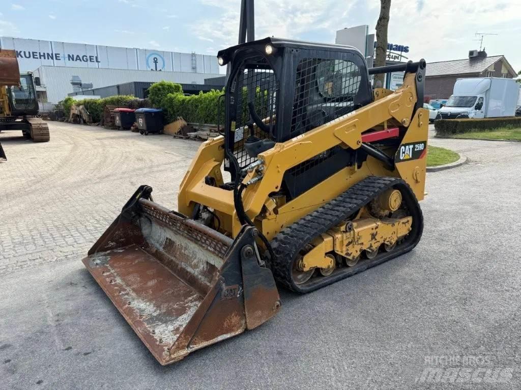 CAT 259D Kompaktlader