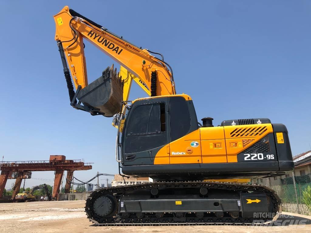 Hyundai R220LC-9S Raupenbagger