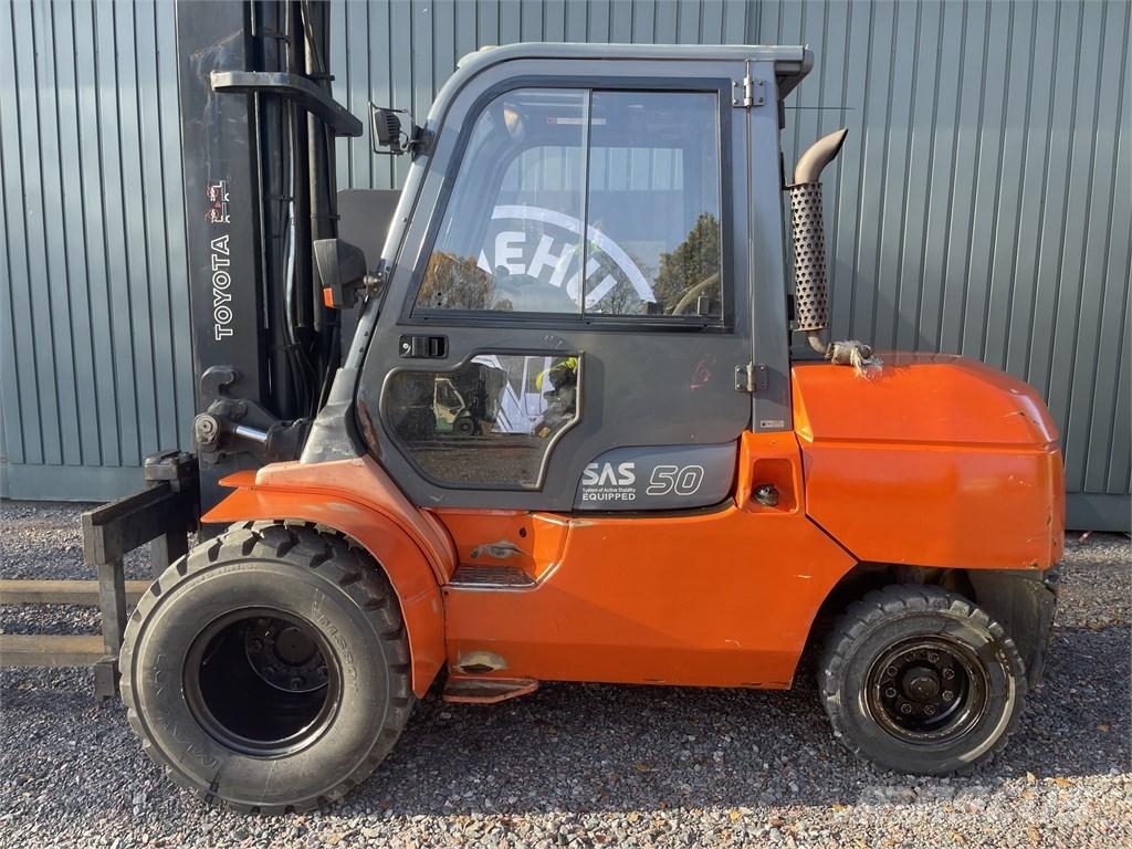 Toyota 42-7 FD A 50 Diesel Stapler