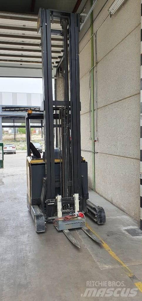 Yale MR14 Schubmaststapler