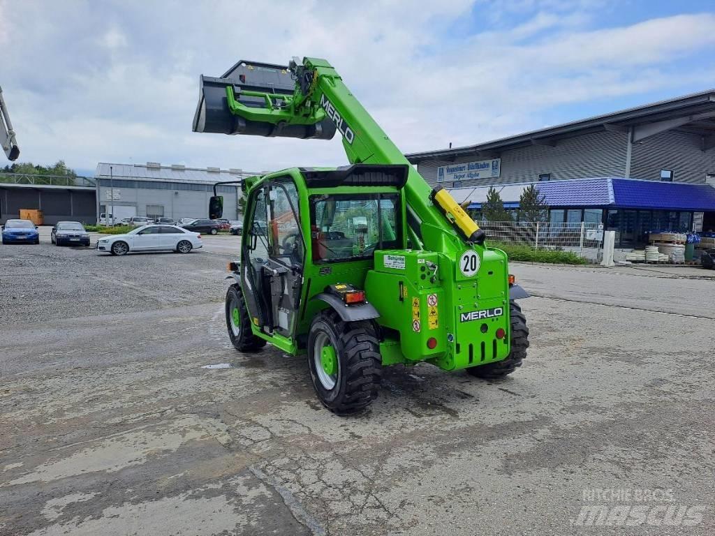 Merlo P 27.6 Plus Teleskoplader