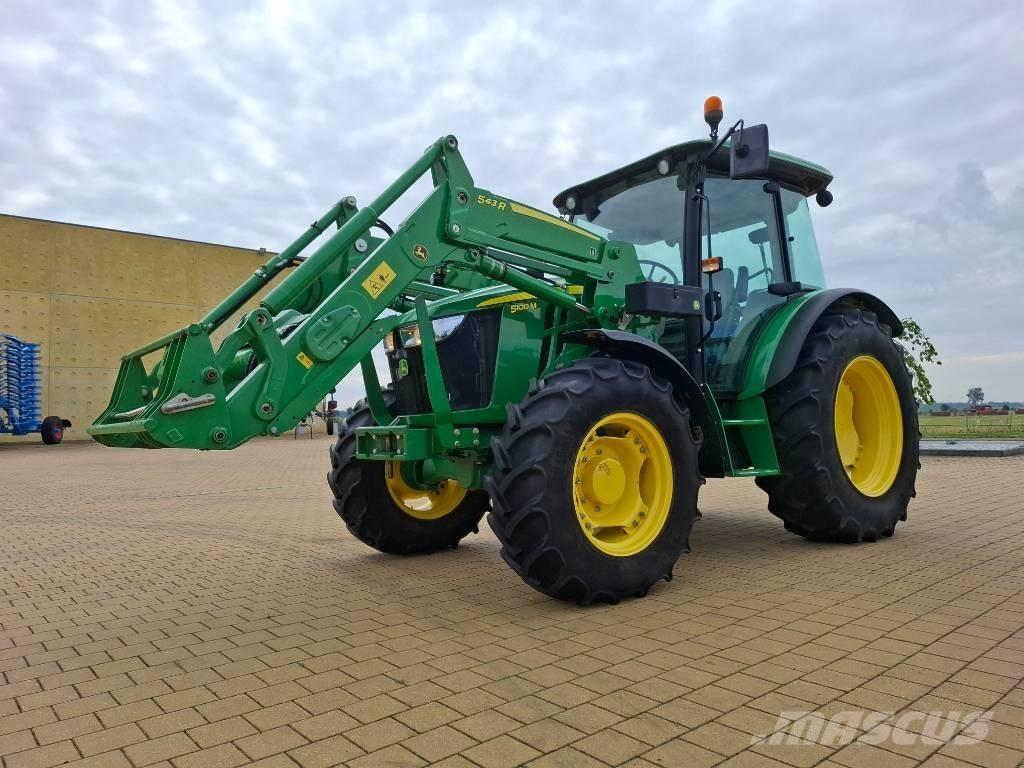 John Deere 5100M Traktoren