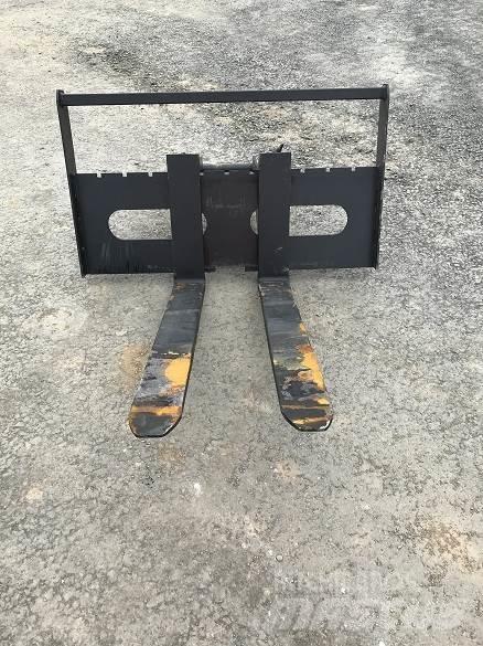  13T PALLET FORK Sonstige Baumaschinen