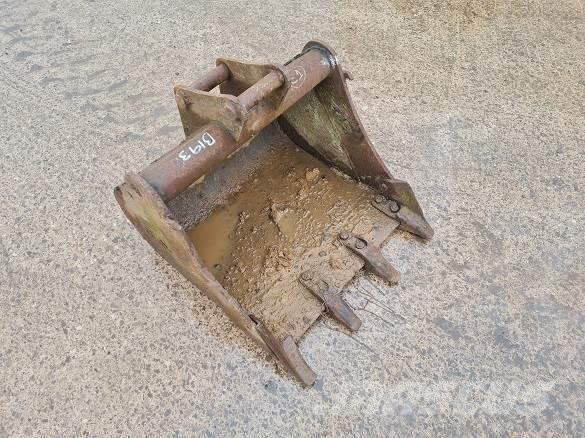  2' BUCKET, 35mm PINS Schaufeln