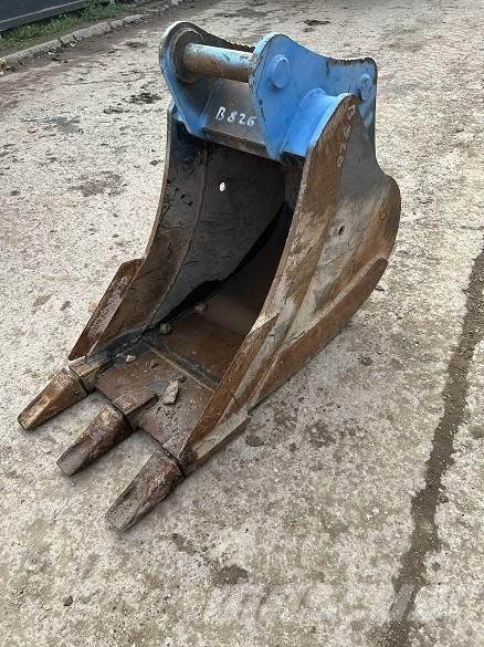  2' BUCKET, 65mm PINS Schaufeln