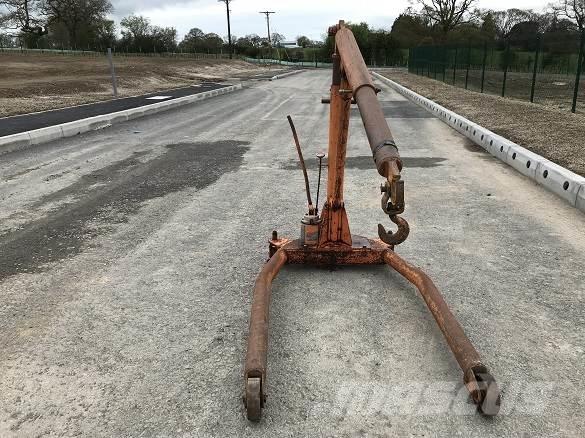  ENGINE HOIST Sonstige Baumaschinen