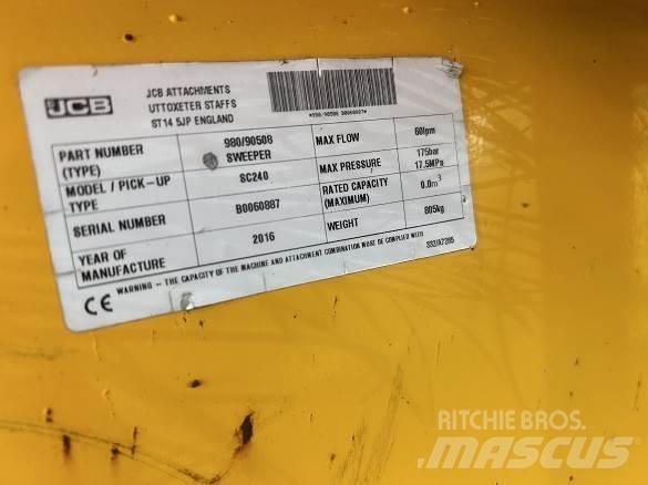 JCB SWEEPER SC240 Sonstige Baumaschinen