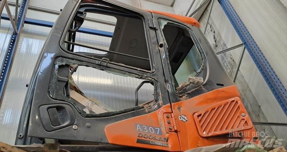 Doosan DX235NLC-5 Sonstige Baumaschinen