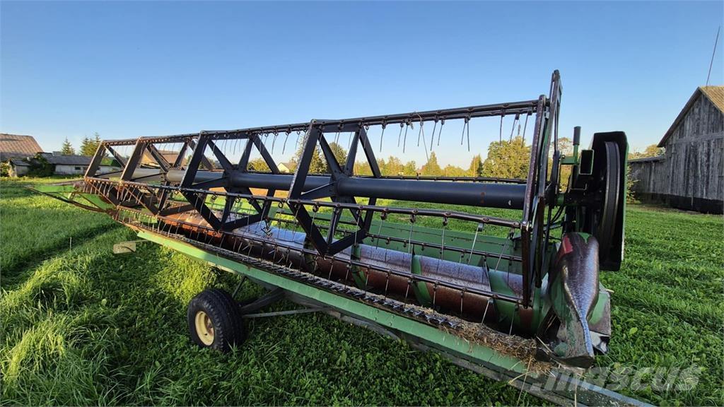 John Deere 1177 Mähdrescher