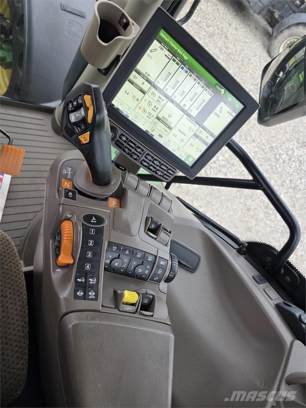 John Deere 6250R Traktoren