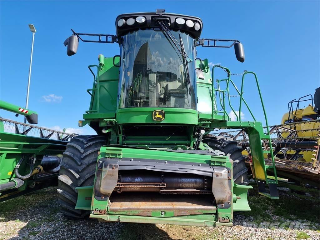 John Deere S690 Mähdrescher