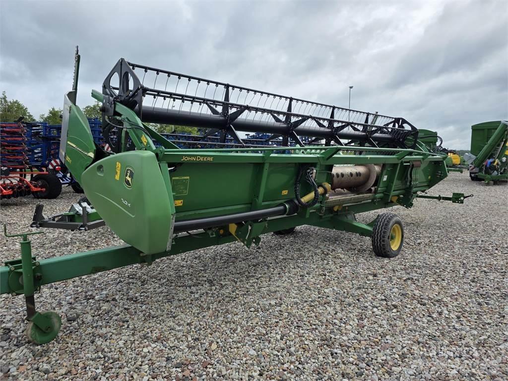 John Deere T660 Mähdrescher