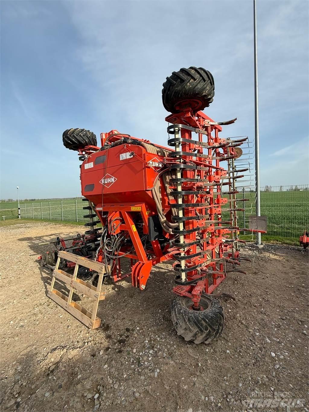 Kuhn MEGANT 600 Andere Gabelstapler