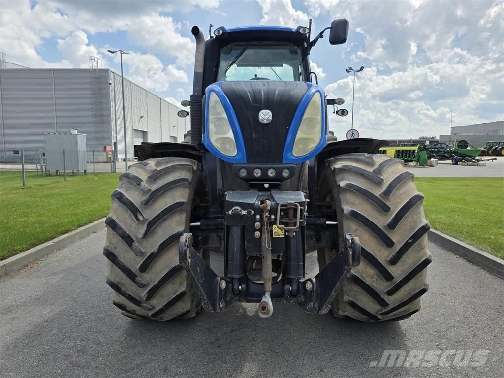 New Holland T8.390 Traktoren