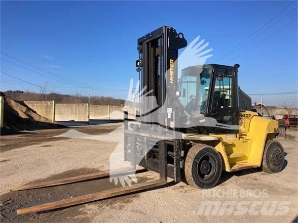 Hyster H230HD Diesel Stapler