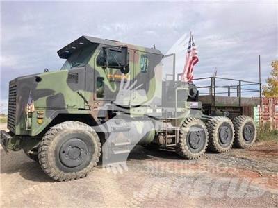 Oshkosh M1070 Sonstige Baumaschinen