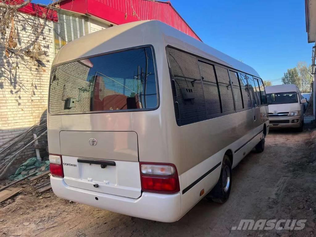 Toyota Coaster Bus Minibusse