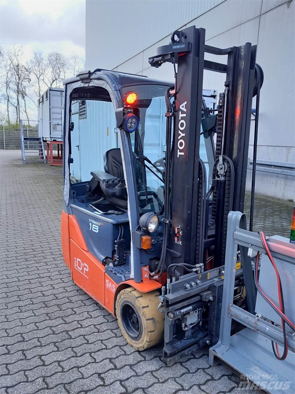 Toyota 8FBEKT18 Elektro Stapler